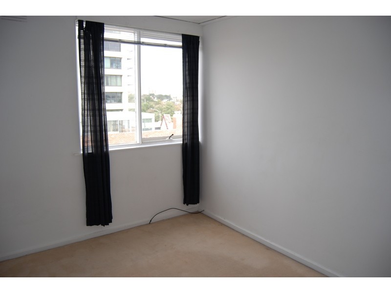 15/321 Beaconsfield Parade, St Kilda VIC 3182