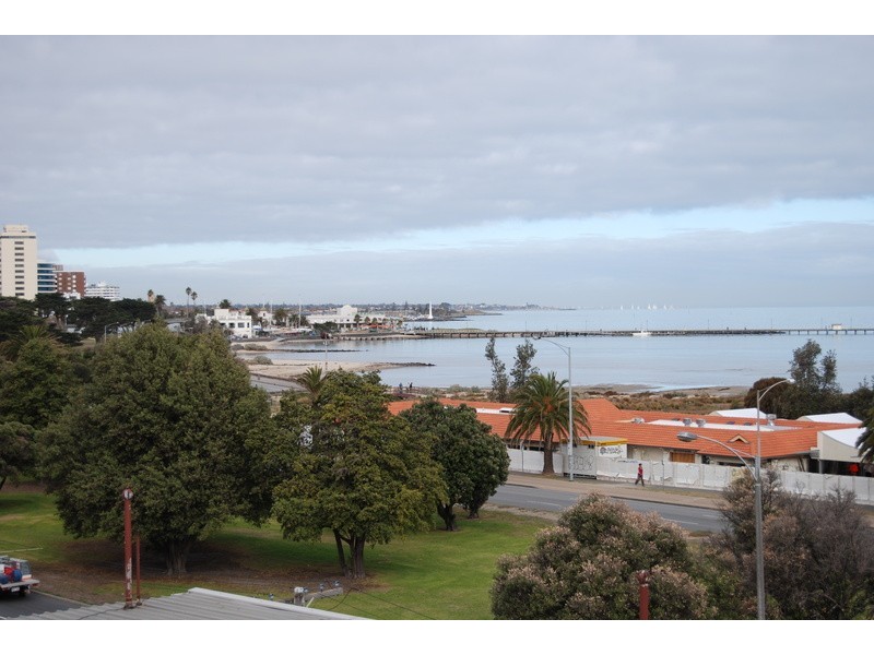 15/321 Beaconsfield Parade, St Kilda VIC 3182
