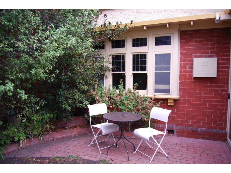 51 Milton Street, Elwood VIC 3184