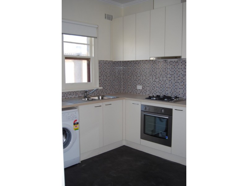 12/40 Barkly Street, St Kilda VIC 3182