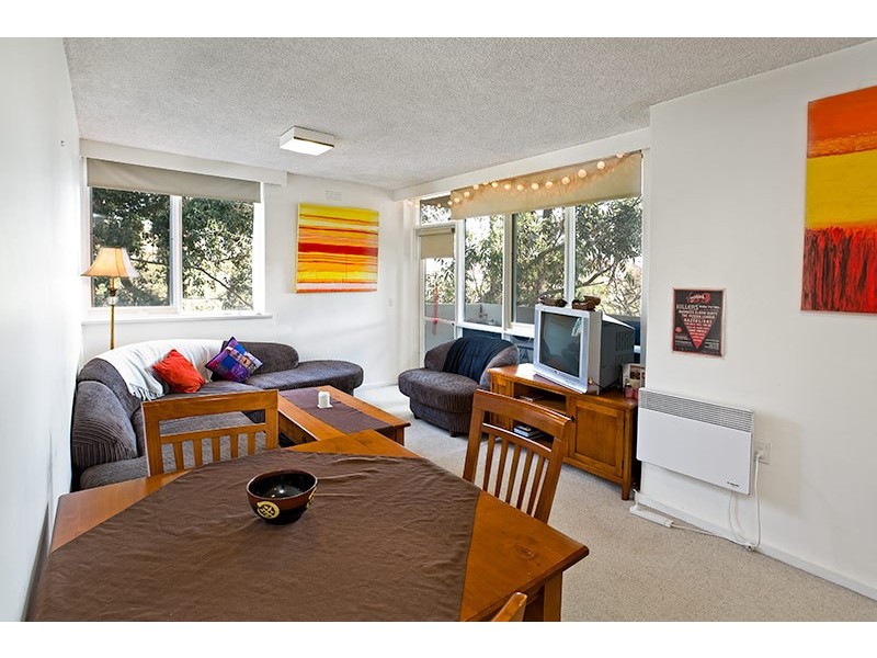 6/70 Park Street, St Kilda West VIC 3182