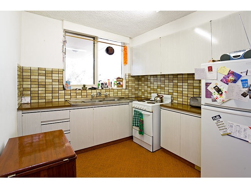 6/70 Park Street, St Kilda West VIC 3182