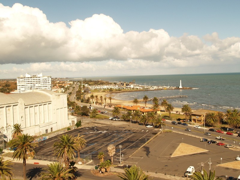 9B/21 Esplanade, St Kilda VIC 3182