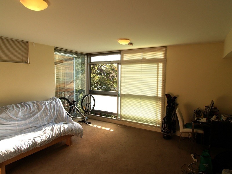 68/352 Canterbury Road, St Kilda West VIC 3182