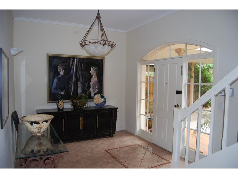 16 Campbell Street, Brighton VIC 3186