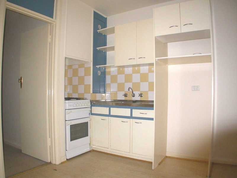 11/40 Waterloo Crescent, St Kilda VIC 3182