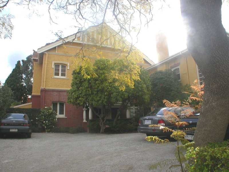 4/1 Hopetoun Street, Elsternwick VIC 3185