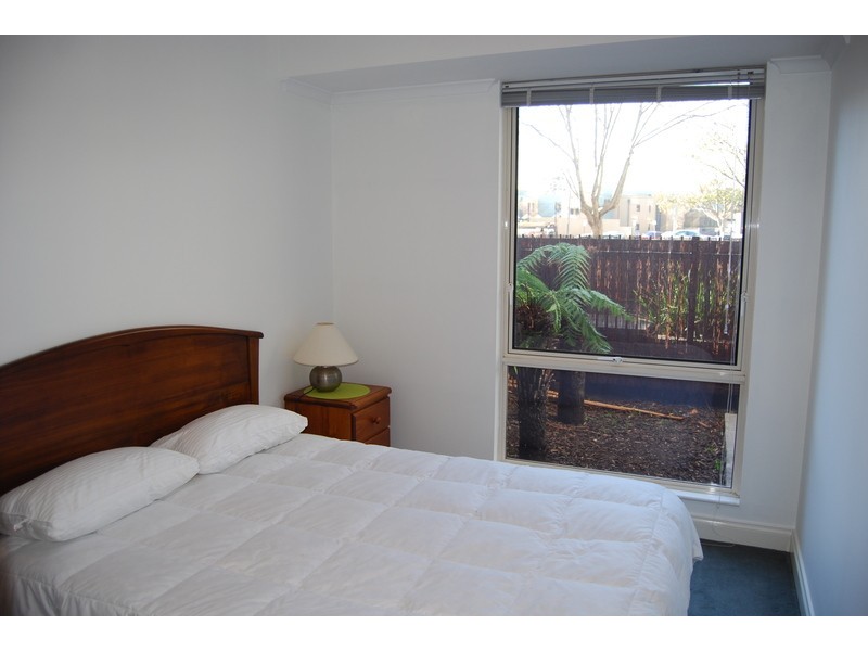 200/632 St Kilda Road, St Kilda VIC 3182