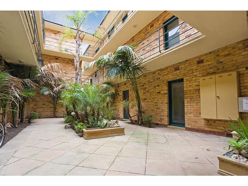 25/9 Southey Street, Elwood VIC 3184