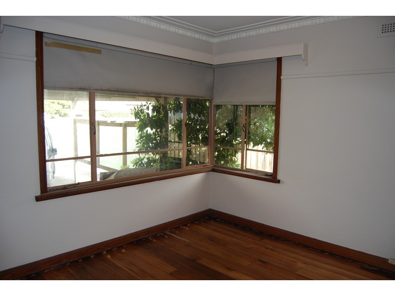 1/305 McKinnon Road, Mckinnon VIC 3204