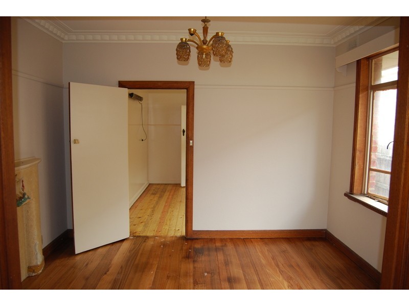 1/305 McKinnon Road, Mckinnon VIC 3204