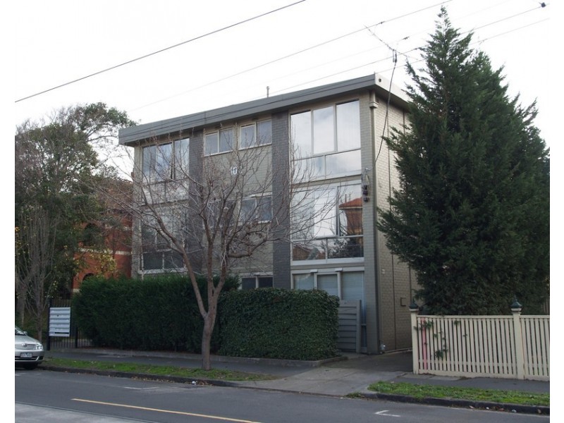 8/102 Park Street, St Kilda West VIC 3182