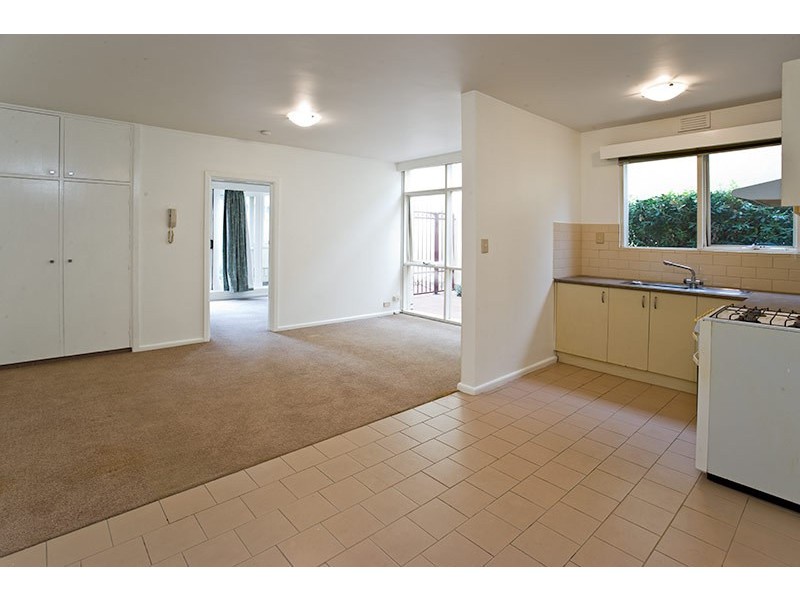 1/28 Jackson Street, St Kilda VIC 3182