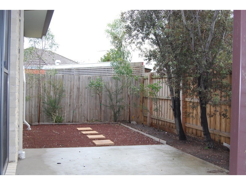 7B Henrietta Street, Hampton East VIC 3188