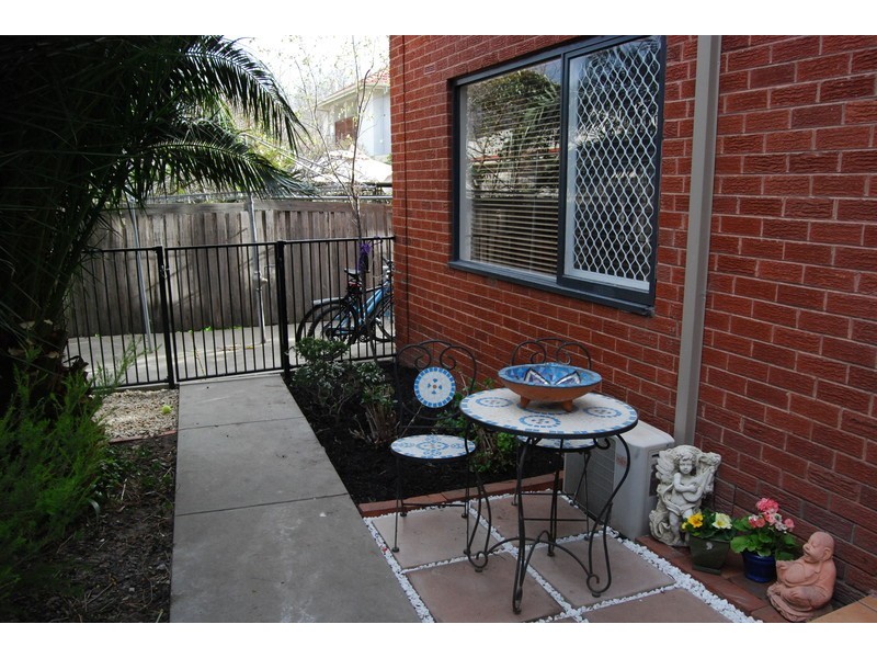 3/43 Milton Street, Elwood VIC 3184