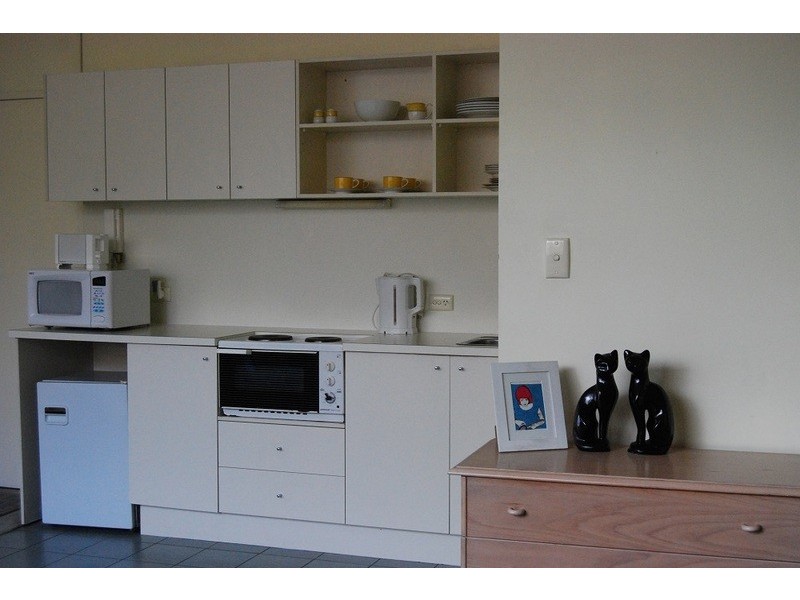 2/92 Grey Street, St Kilda VIC 3182