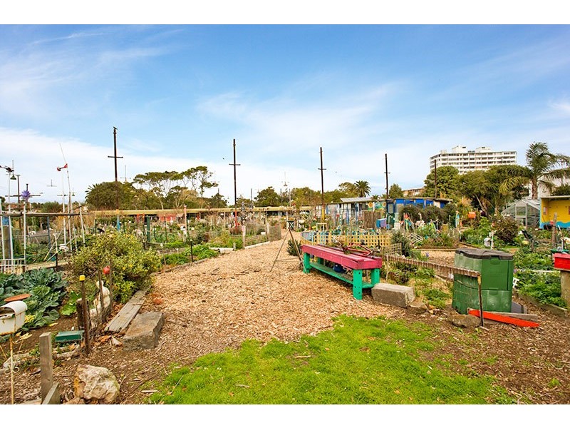 1/19 Shakespeare Grove, St Kilda VIC 3182