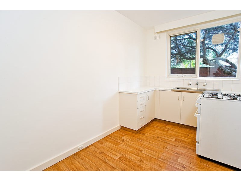 1/19 Shakespeare Grove, St Kilda VIC 3182