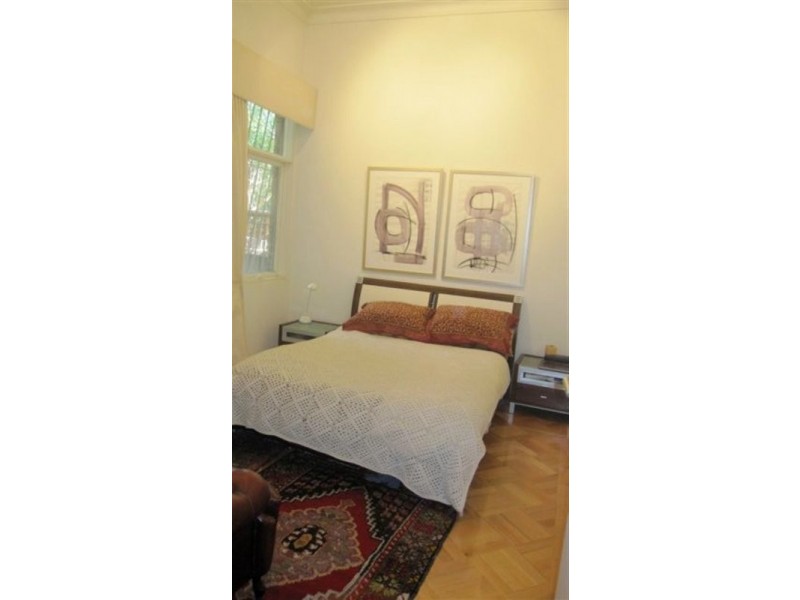 2/15 Jackson Street, St Kilda VIC 3182