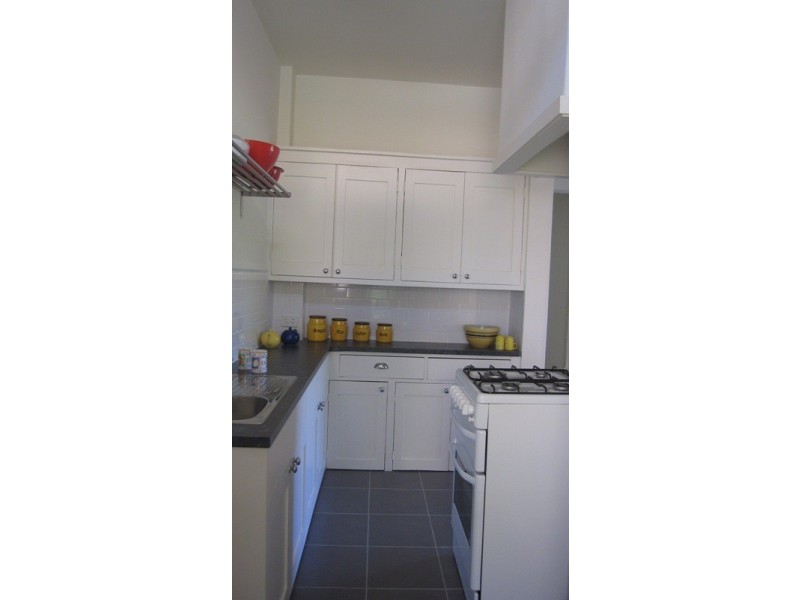 4/5 Jackson Street, St Kilda VIC 3182