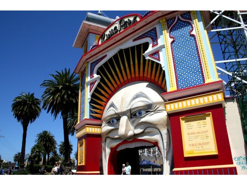 40/10 Acland Street, St Kilda VIC 3182