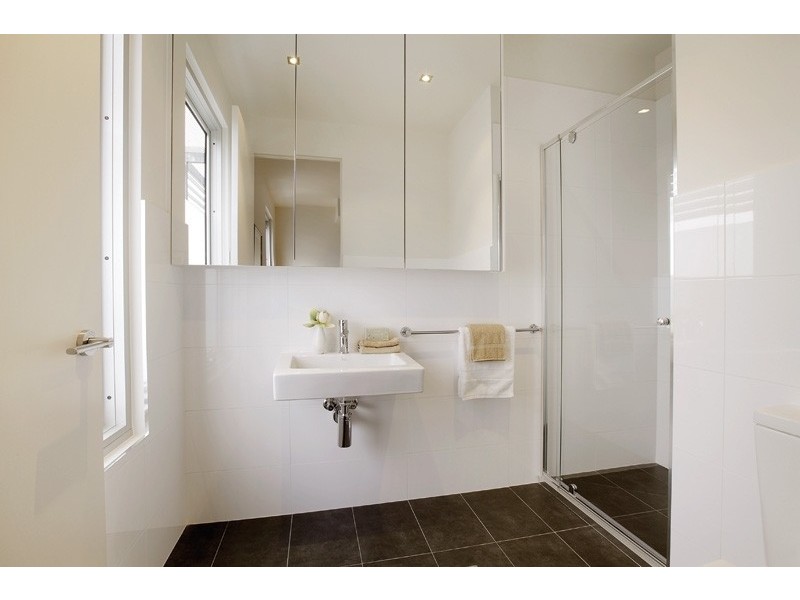 2/635 Inkerman Road, Caulfield North VIC 3161