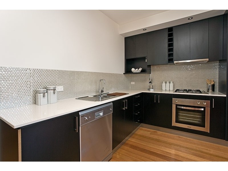 5 & 6/81 Hotham Street, St Kilda East VIC 3183