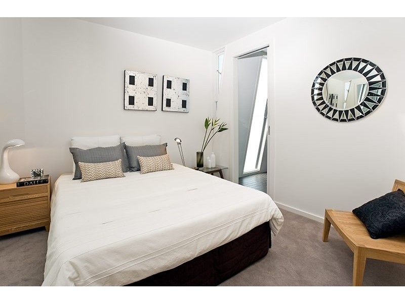 5 & 6/81 Hotham Street, St Kilda East VIC 3183