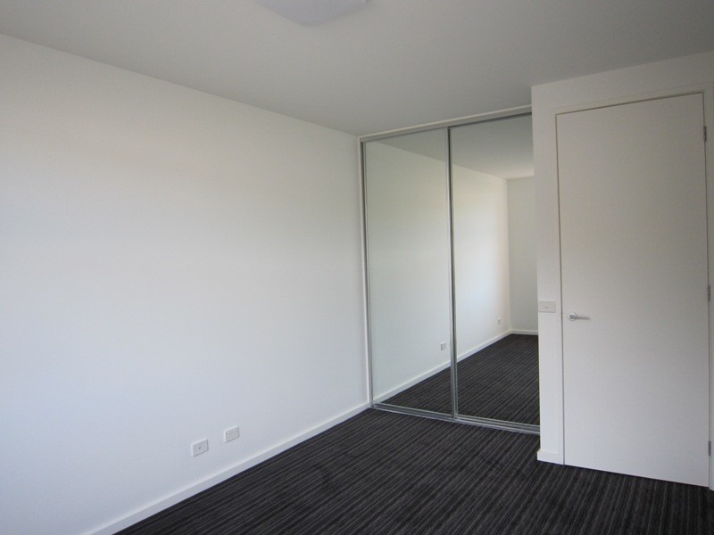 20/17 Robe Street, St Kilda VIC 3182