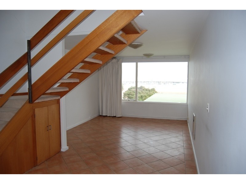 15/321 Beaconsfield Parade, St Kilda VIC 3182