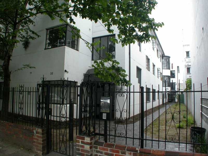 3/32 Fitzroy Street, St Kilda VIC 3182