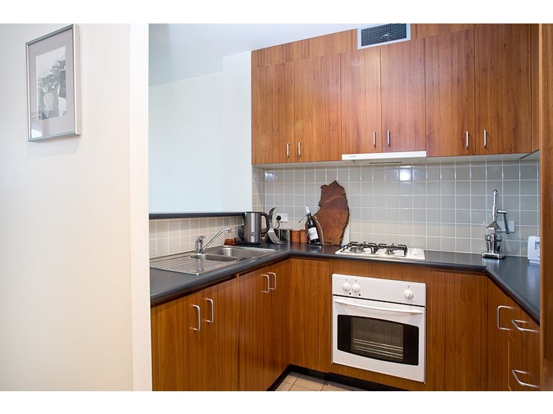 9/64 Fitzroy Street, St Kilda VIC 3182