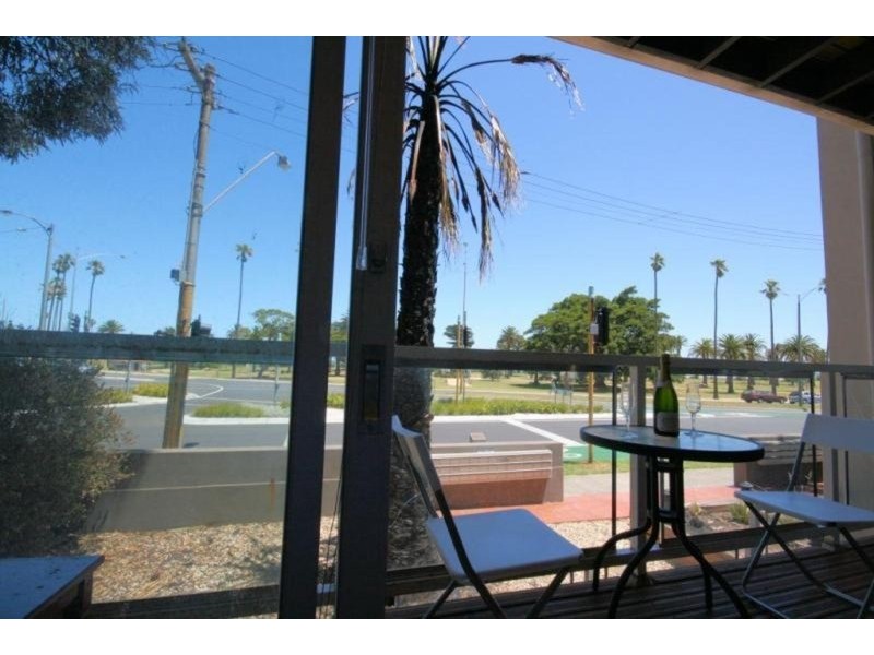 208/363 Beaconsfield Parade, St Kilda VIC 3182