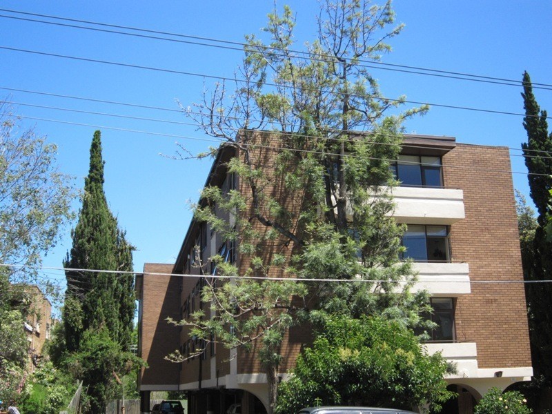 1/19 Mitford Street, St Kilda VIC 3182