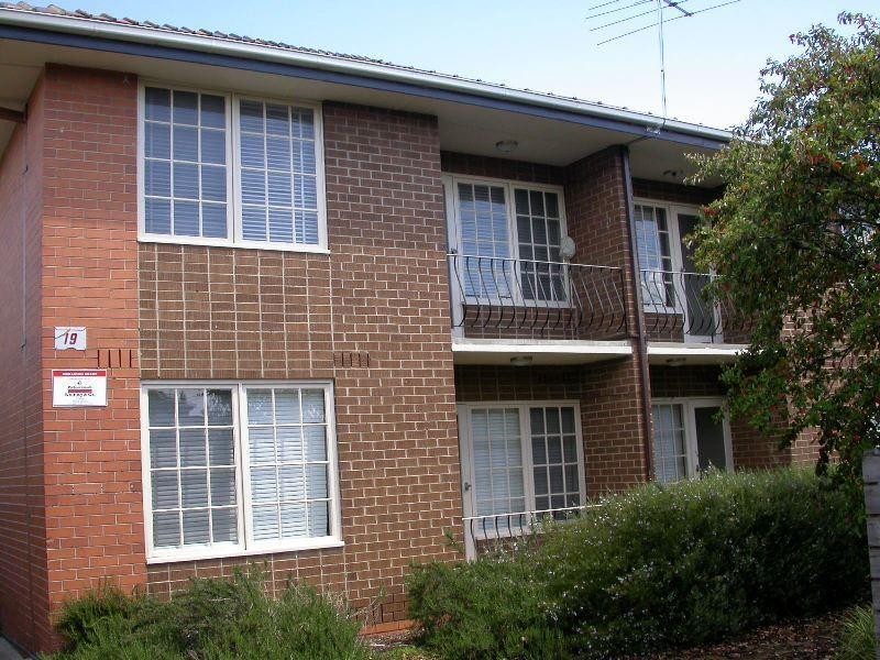 1/19 Field Street, Caulfield South VIC 3162