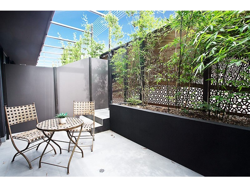 3/17 Robe Street, St Kilda VIC 3182