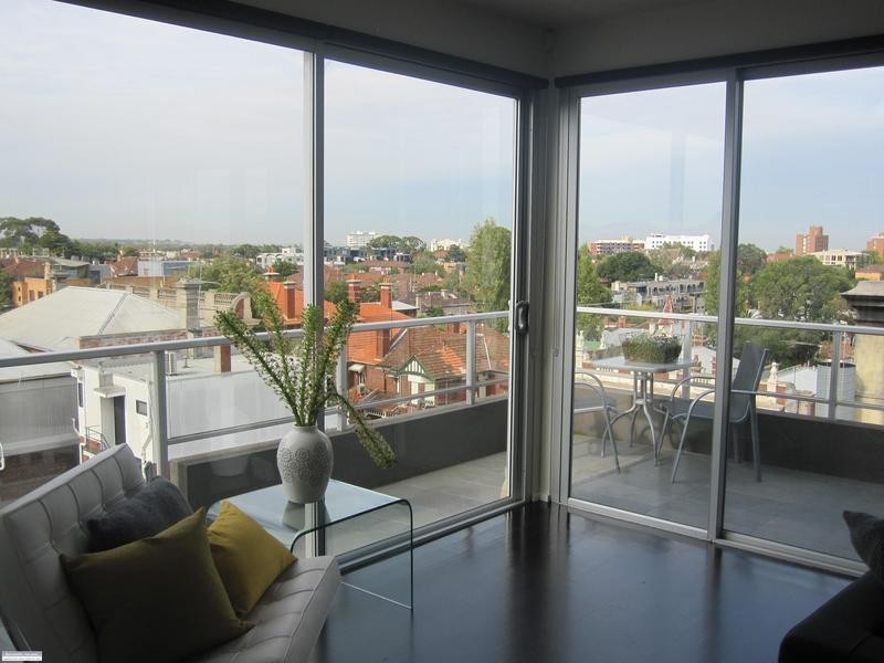 409/129 Fitzroy Street, St Kilda VIC 3182