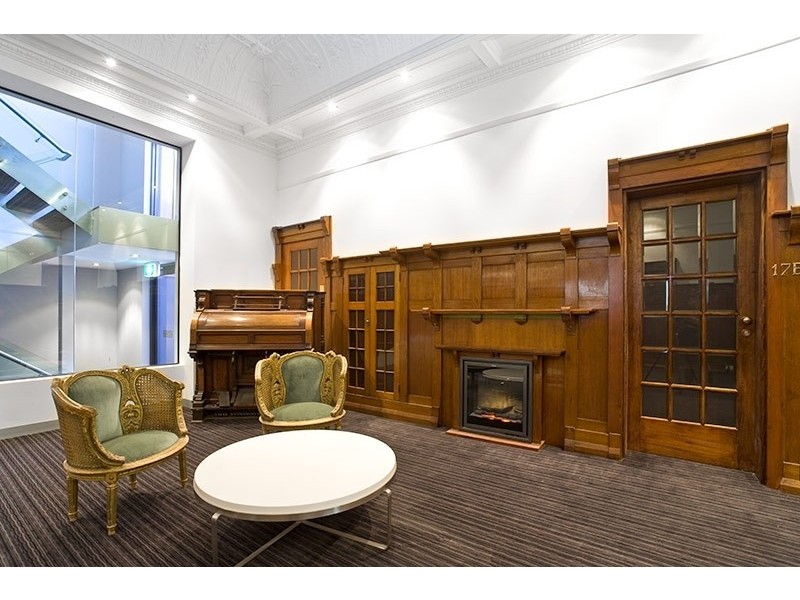 17B Robe Street, St Kilda VIC 3182