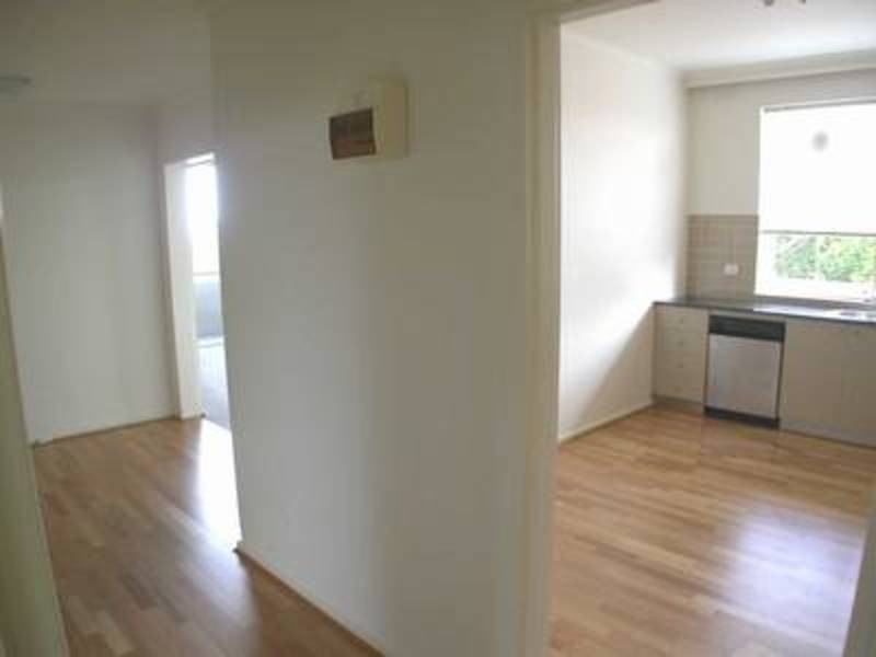 3/2 Hertford Street, St Kilda East VIC 3183