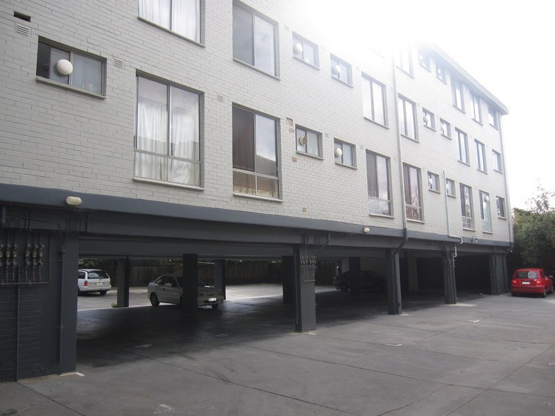 25/38 Charnwood Road, St Kilda VIC 3182