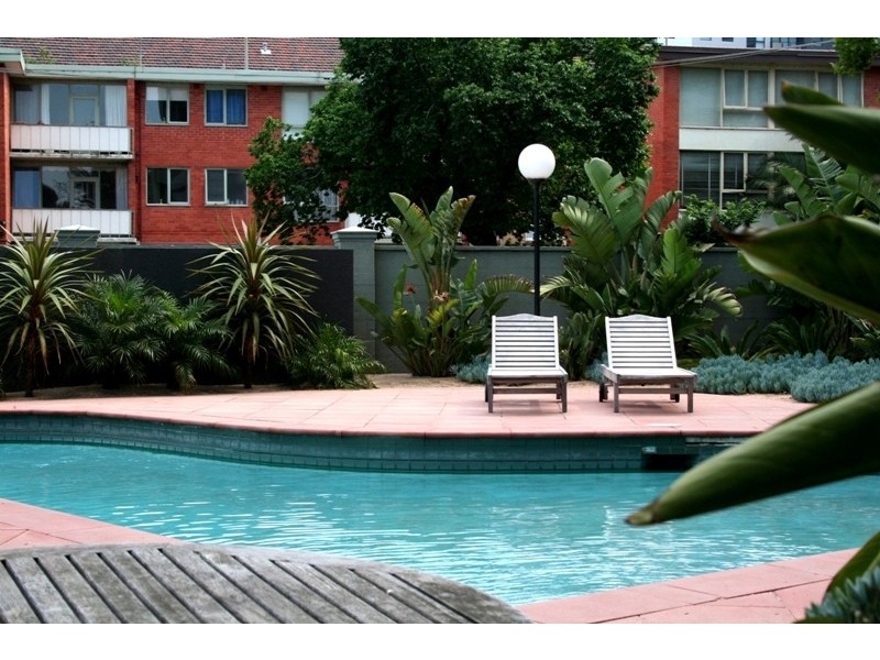 806/81 Queens Road, Melbourne VIC 3000
