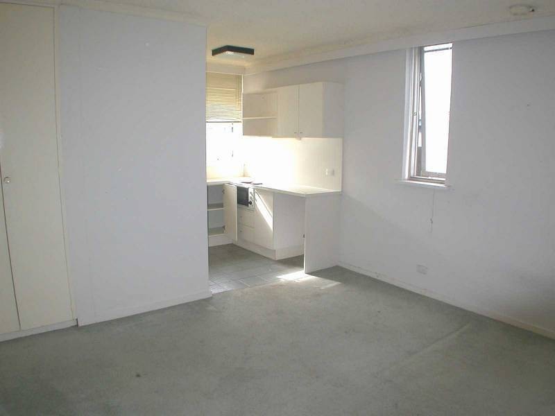 33/92 Grey Street, St Kilda VIC 3182