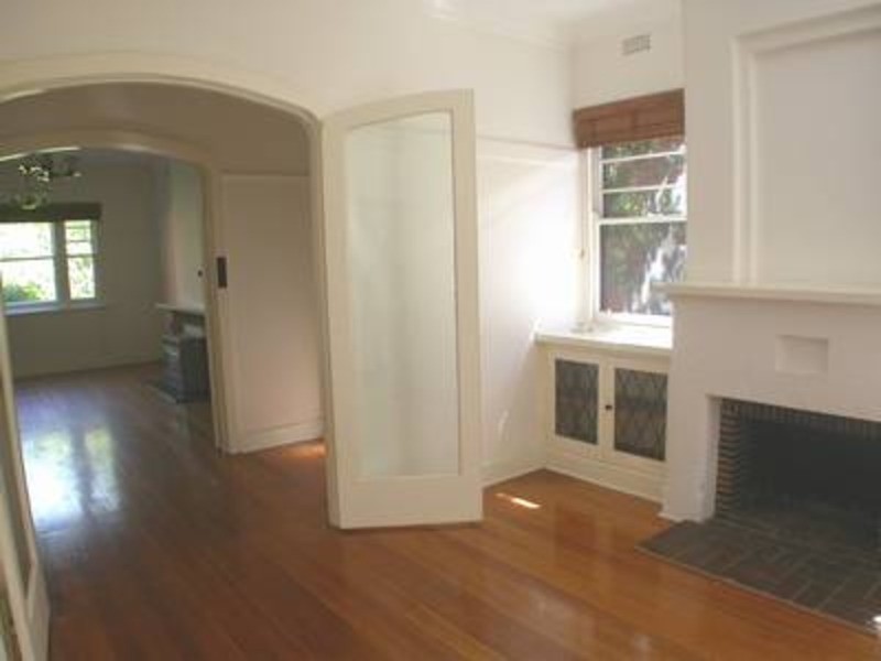 1/292 Barkly Street, St Kilda VIC 3182