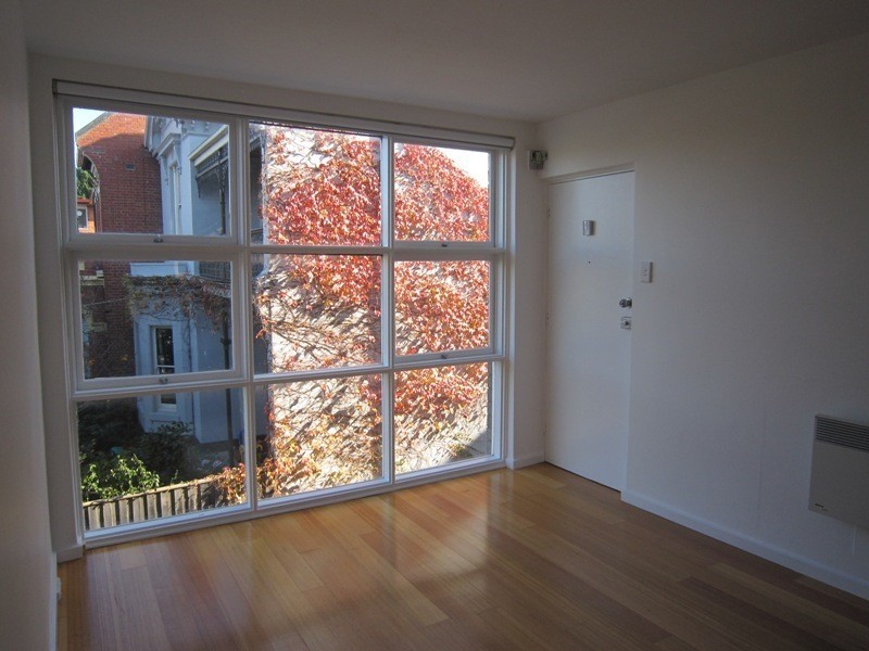 3/10 Gurner Street, St Kilda VIC 3182