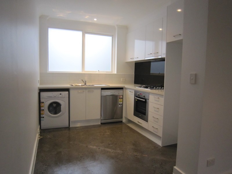 8/25 York Street, St Kilda VIC 3182