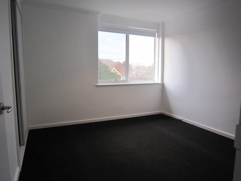 8/25 York Street, St Kilda VIC 3182