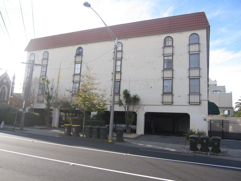 214/44 Barkly Street, St Kilda VIC 3182