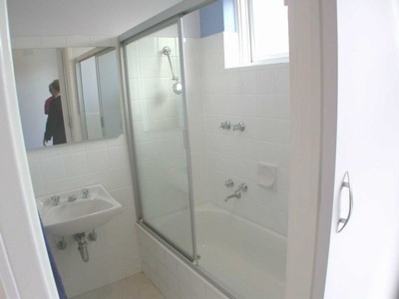 9/82 Grey Street, St Kilda VIC 3182