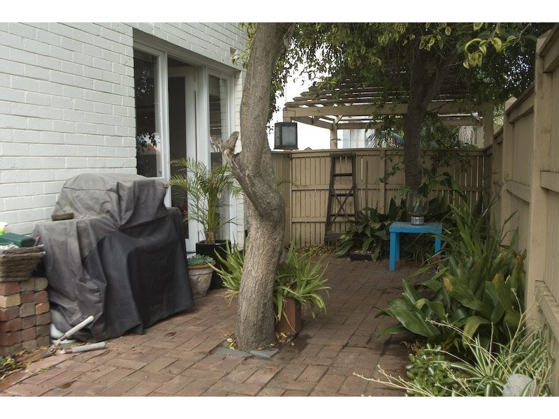 1/23 Neptune Street, St Kilda VIC 3182