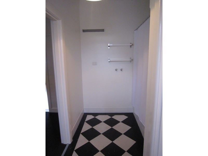 8/30 Mitford Street, St Kilda VIC 3182